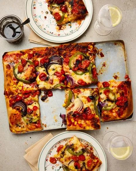 A Delicious Fusion-Style Pizza – A Flavorful Journey